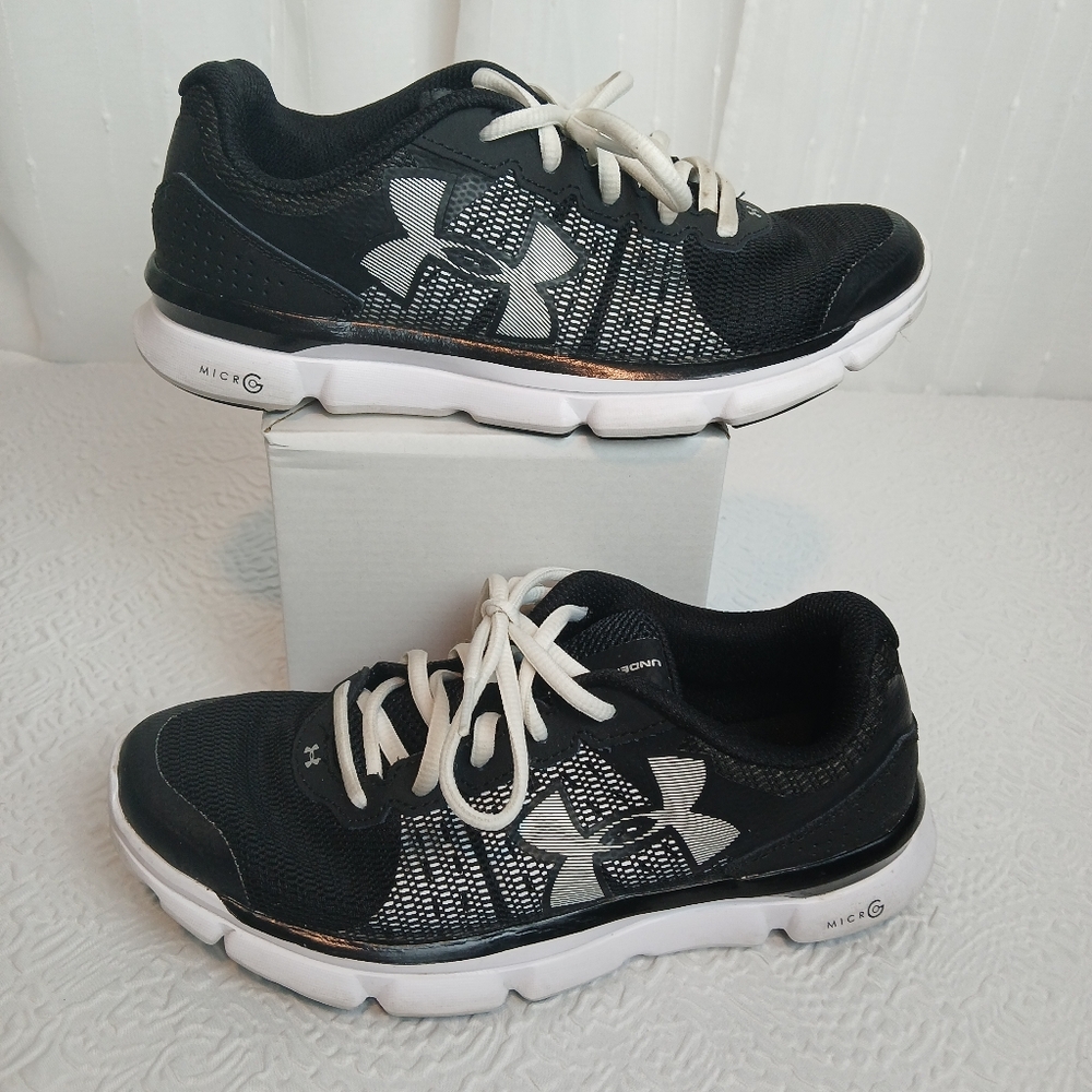 Under Armour Women's Black and White Sneakers